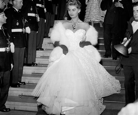 Vintage Cannes: Sophia Loren 